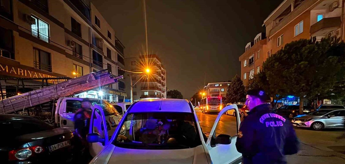 Gürsu’da polis uygulamasında ruhsatsız silah ve metamfetamin ele geçirildi