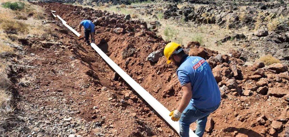 Hassa’da 10 bin metrelik içme suyu hattı yenileniyor, deprem hasarlı depolar onarıldı
