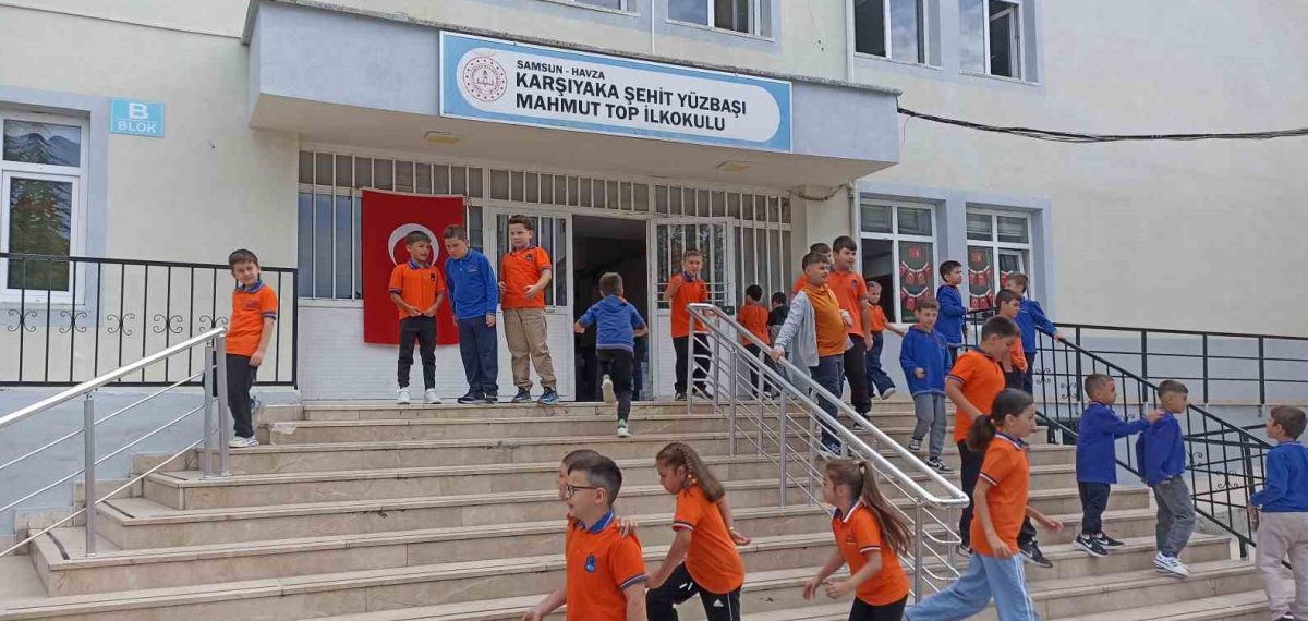 Havza’da 6 bin 255 öğrenci 44 okulda yeni eğitim-öğretim yılına başladı