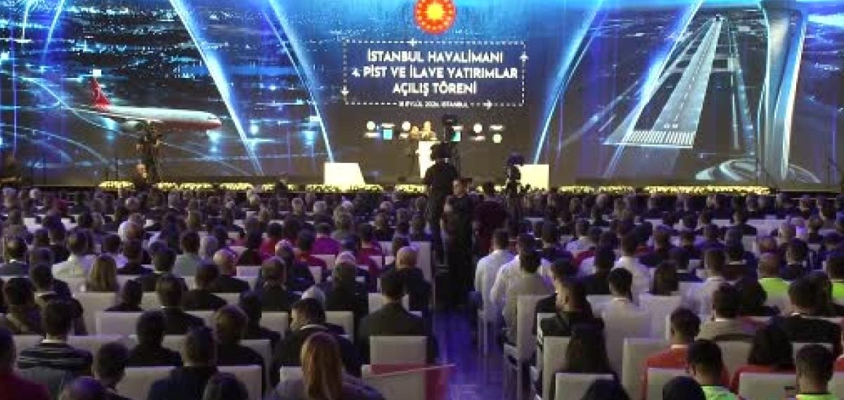 İstanbul Havalimanı’nda doğu-batı yönlü 4. ana pist hizmete girdi