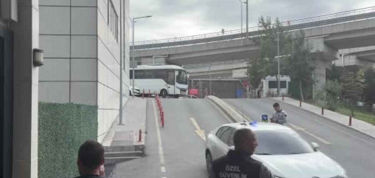 İstanbul’da ünlülere yönelik uyuşturucu ve fuhuş operasyonunda 20 kişi gözaltına alındı