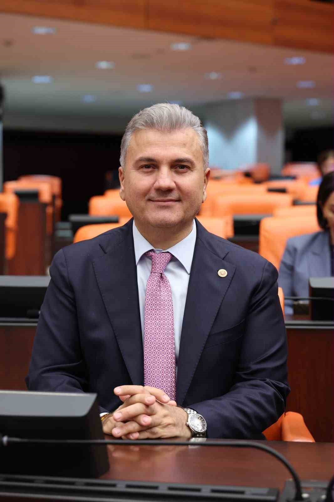 İvrindi-Korucu yolunda çalışmalar sürerken Korucu’ya yeni acil sağlık istasyonu açıldı