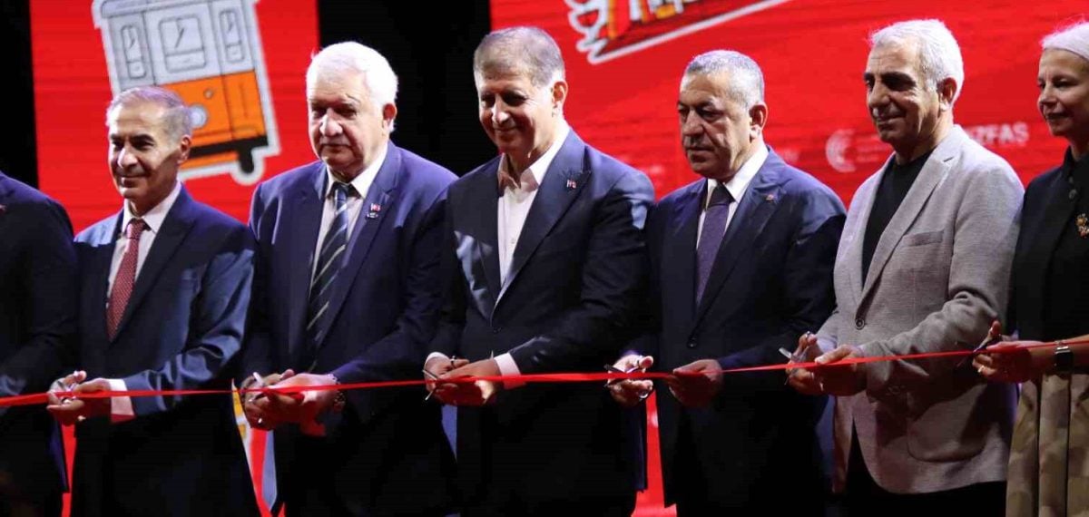 İzmir Enternasyonal Fuarı 95. kez açıldı, 1,3 trilyon liralık yatırım vurgulandı