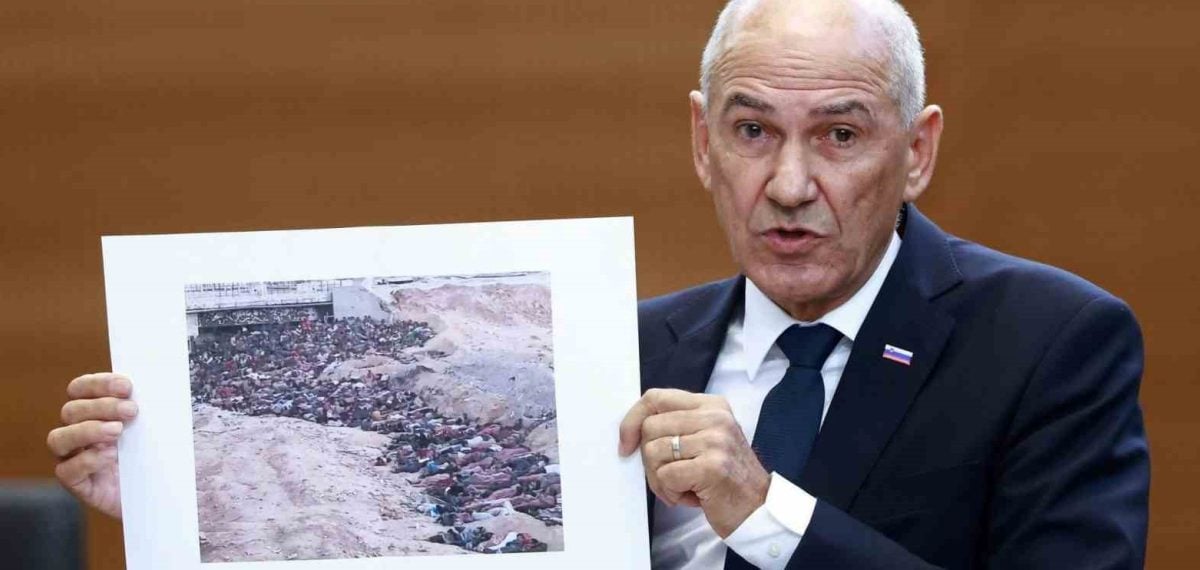 Janez Jansa parlamentoda Gazze fotoğrafıyla büyük tepki topladı