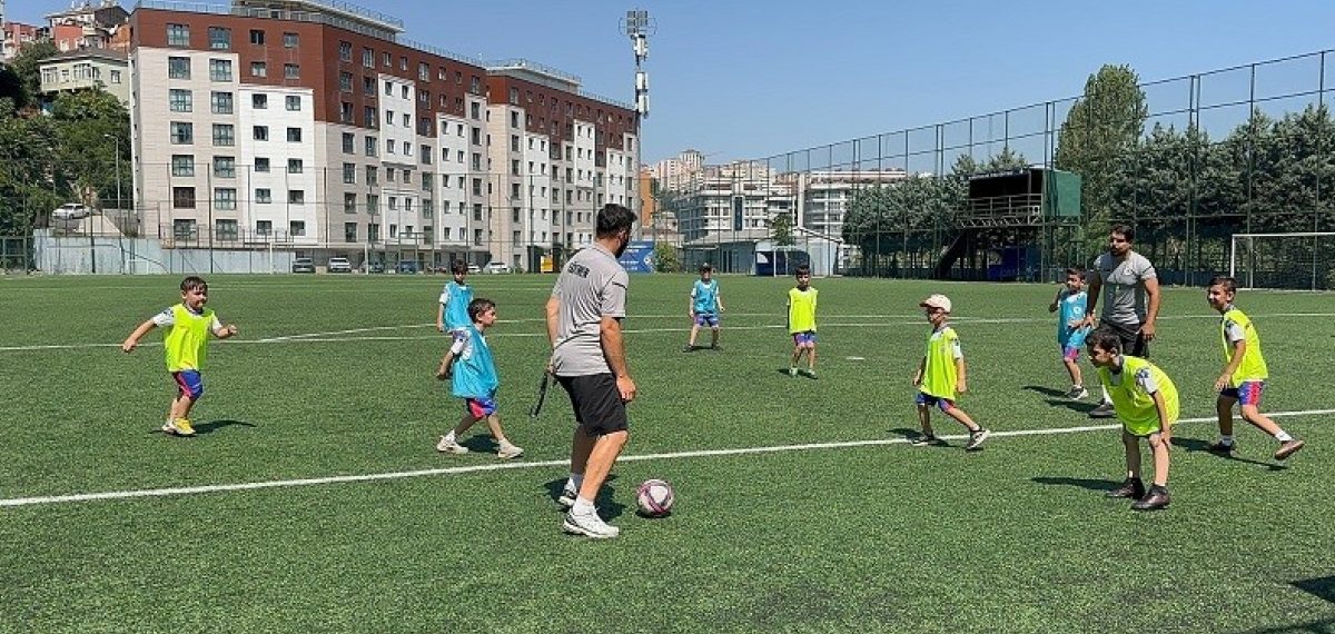 Kağıthane Kış Spor Okulları başladı, 23 branşta çocuklara kayıtlar açıldı