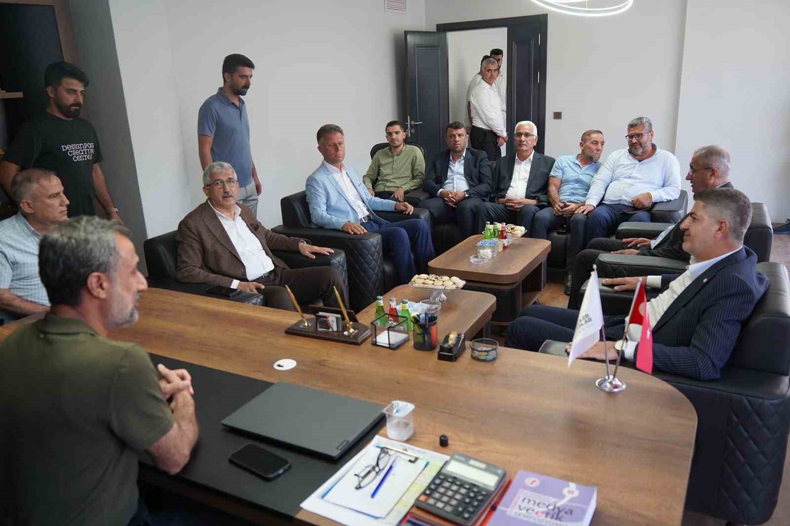 Kahta’da vekil ve başkandan projelerle ilçe gelişimine vurgu