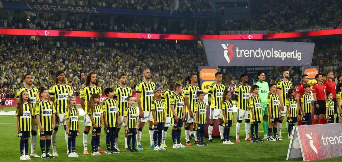 Kartal değişiklik yapmadı: Fenerbahçe, Beşiktaş derbisine aynı 11’le çıktı