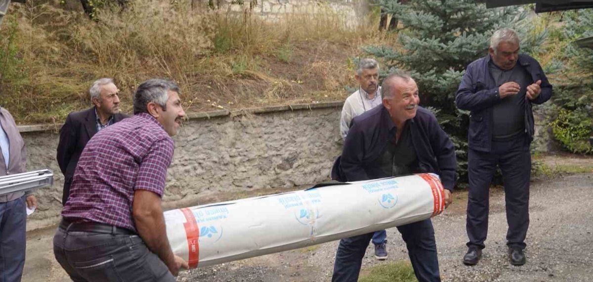 Kastamonu’da 502 sera örtüsü üreticilere teslim edildi, proje bütçesi 5 milyon TL