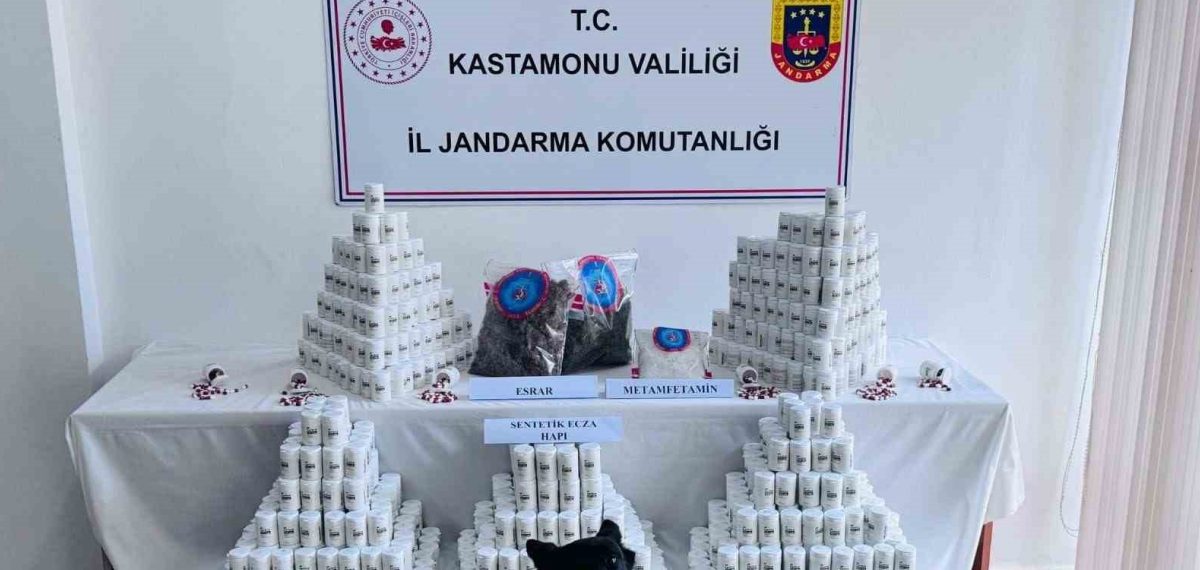 Kastamonu’da uyuşturucu operasyonu: 69 bin 407 sentetik hap ile tutuklama
