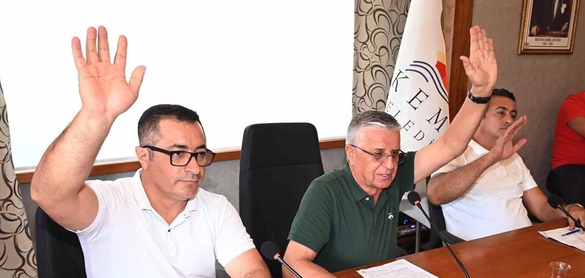 Kemer Belediyesi Eylül meclisinde kreş, servis ve protokol kararları kabul edildi