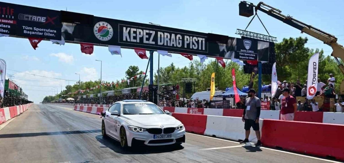 Kepez Yeni Drag Pisti’nde kıran kırana otodrag mücadelesi başladı