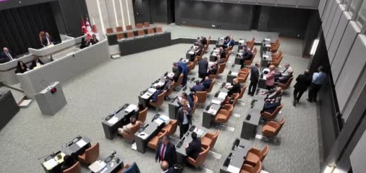KKTC’de karma oy sisteminin kaldırılması mecliste yeniden onaylandı
