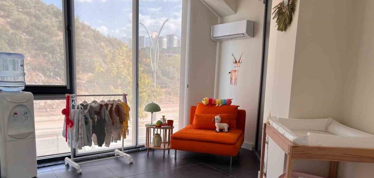 Koçaslanlar Kestel’den ‘Anne Dostu Showroom’ hizmete girdi, bebek bakım odası sunuldu