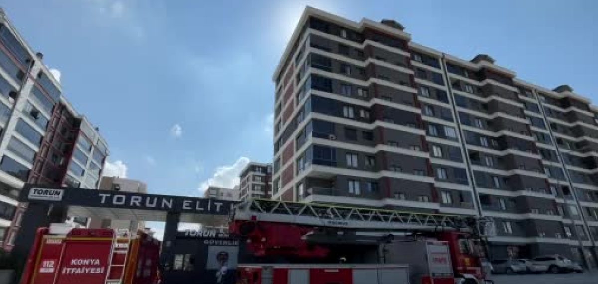 Konya’da işten çıkarılan bina görevlisi çatıda uyuyakaldı, itfaiye indirdi