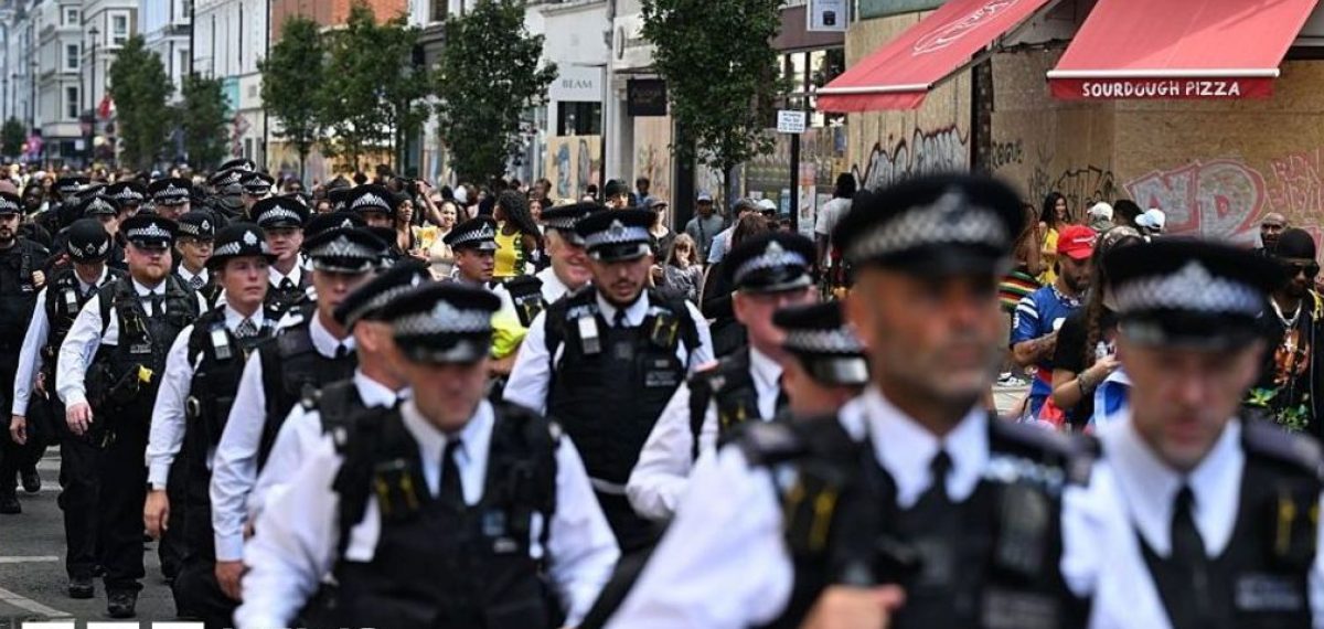 Man in his 20s dies after entering canal near Notting Hill Carnival
