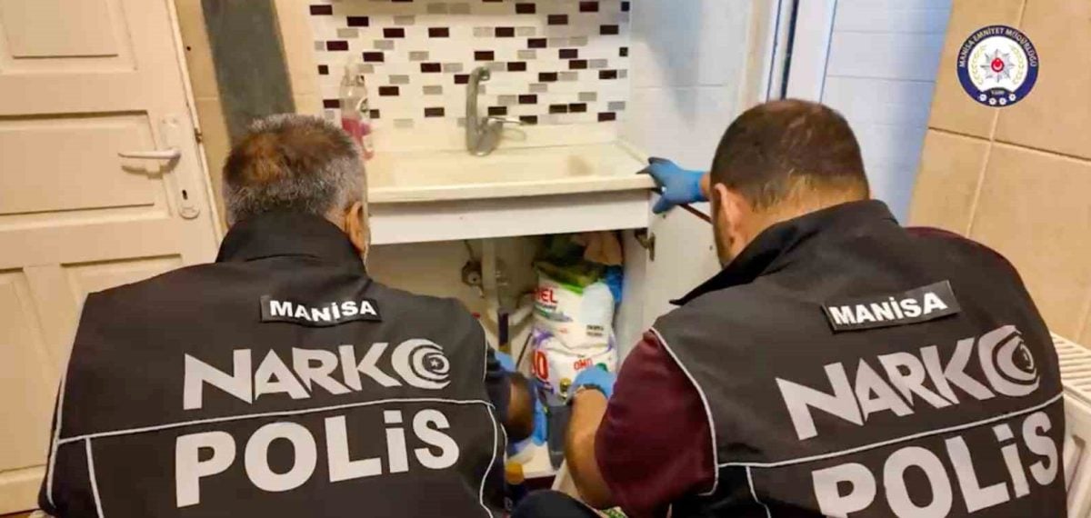 Manisa’da eş zamanlı operasyonda 23 şüpheli yakalandı, 20’si tutuklandı