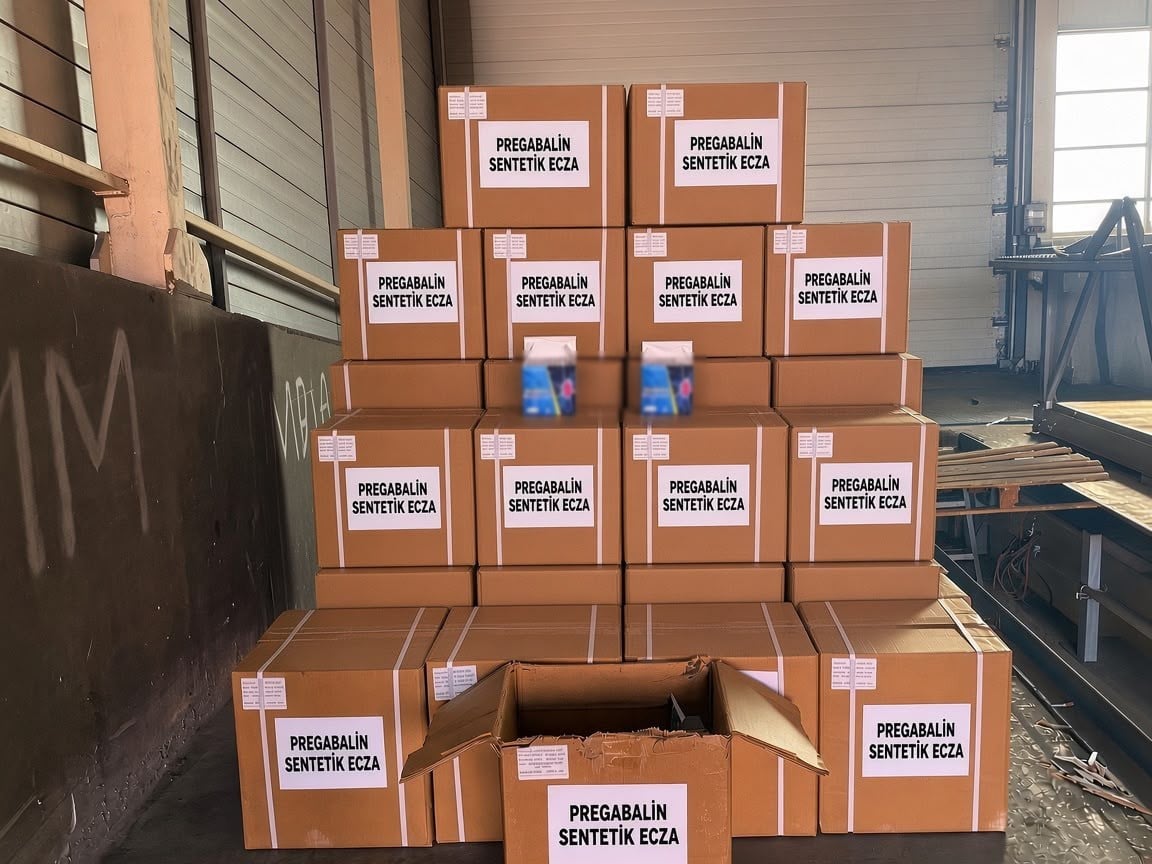 Mersin’de üç operasyonda 1 ton 716 kg pregabalin ele geçirildi