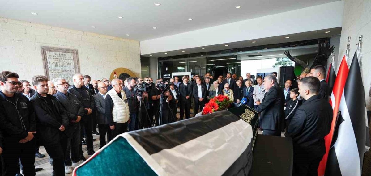 Metin Keçeli için Tüpraş Stadyumu’nda düzenlenen tören ve cenaze işlemleri