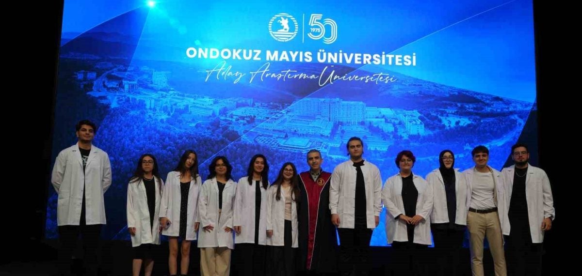 OMÜ Tıp Fakültesi 250 öğrencinin beyaz önlük giyme töreniyle yeni döneme başladı