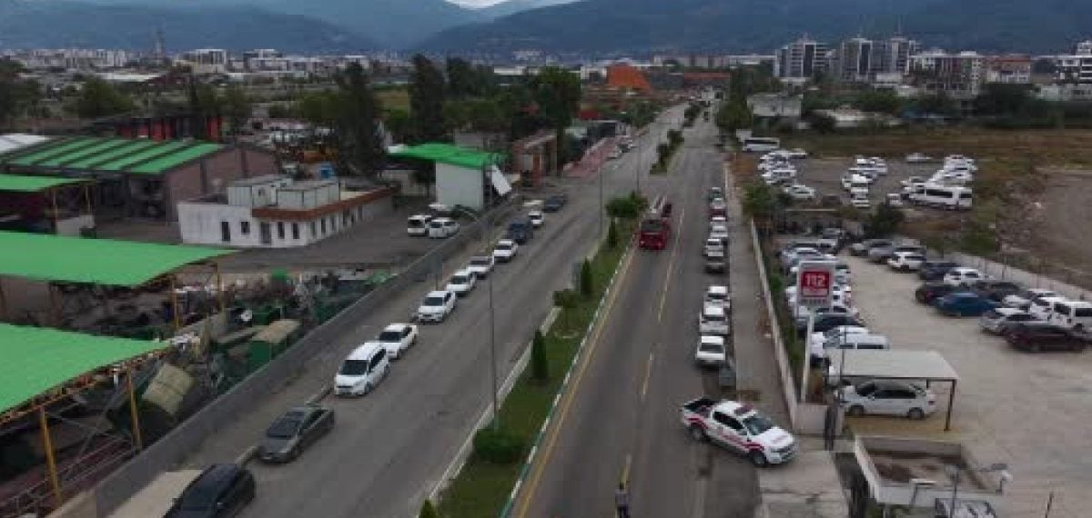 Osmaniye 112 merkezinde tatbikat: Bodrumda çıkan yangında 3 personel kurtarıldı