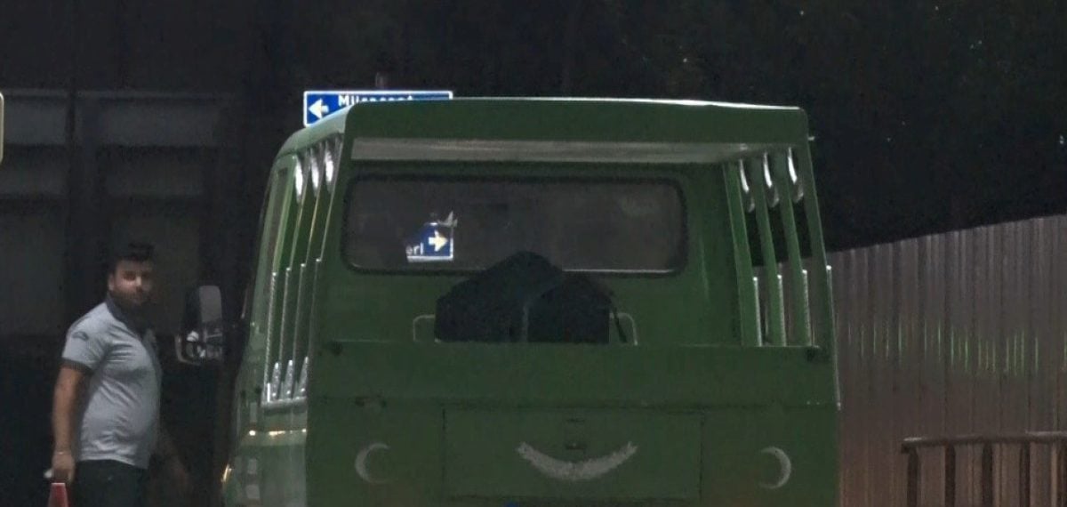 Oyuncu Serhat Kılıç evinde ölü bulundu, cenazesi Adli Tıp’a kaldırıldı