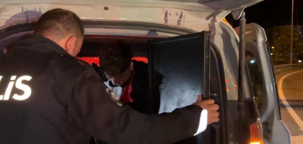 Polisin ‘dur’ ihtarına uymayan sürücü uzun kovalamaca sonrası yakalandı