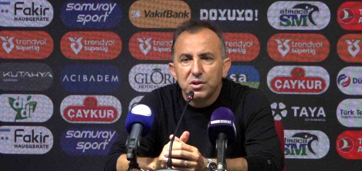 Rizespor evinde Alanyaspor’a 1-0 yenildi, teknik direktör Uçar üzüntüsünü dile getirdi
