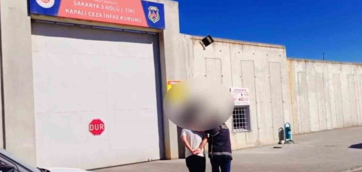 Sakarya merkezli operasyonda el bombalı 21 eylem planı bozguna uğratıldı