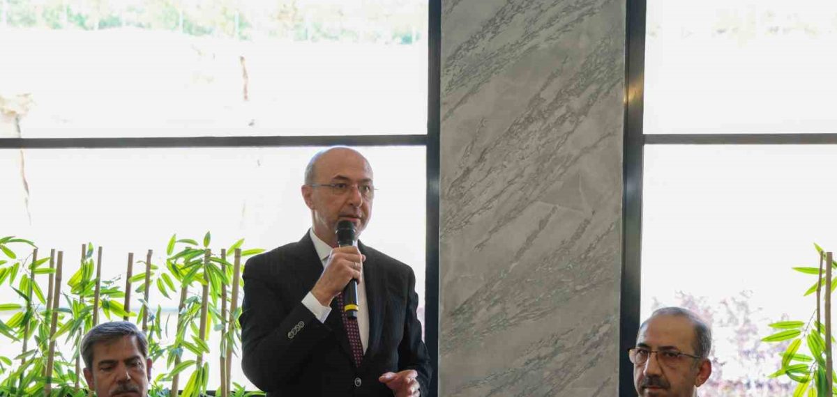 Selçuklu Belediye Başkanı Pekyatırmacı zabıtayı 200. yıl mesajıyla kutladı