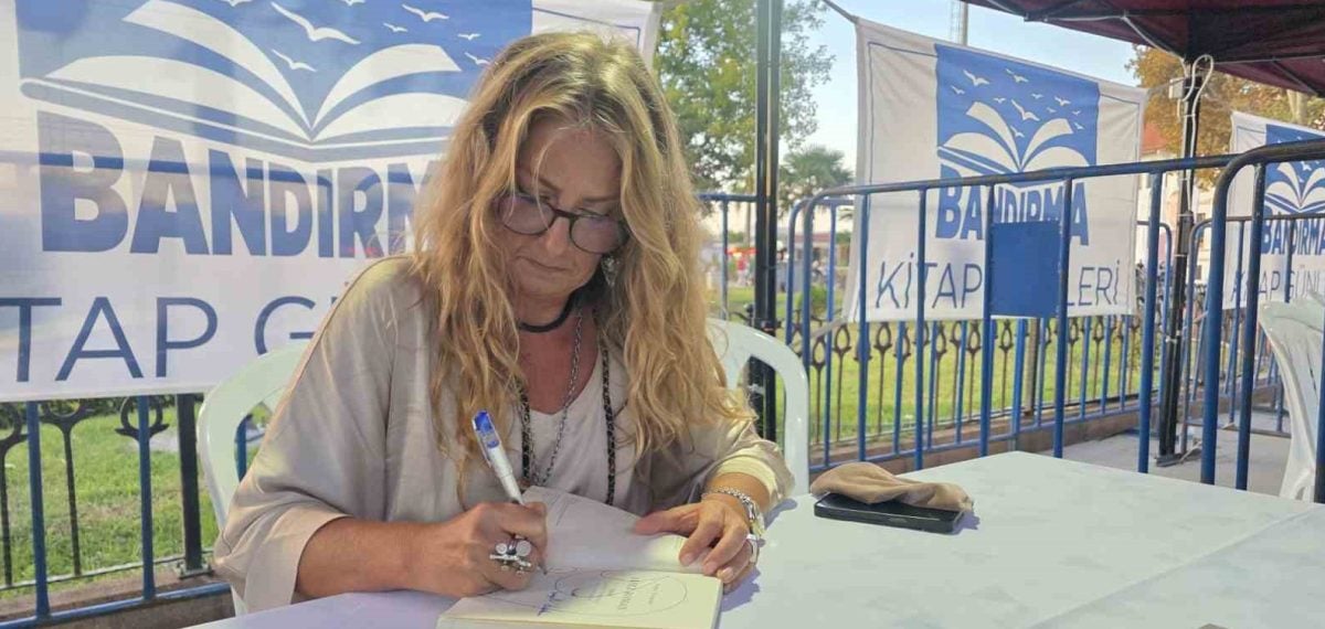 Sema Soykan Bandırma Kitap Günleri’nde ‘Keşke’ kitabını anlattı