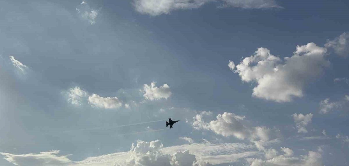 SOLOTÜRK Şanlıurfa semalarında TEKNOFEST gösterisiyle nefes kesti