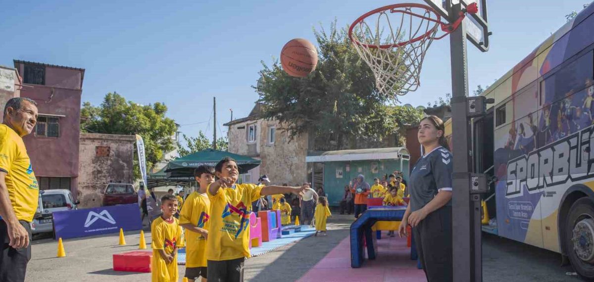 Sporbüs üç yılda 151 bölgede 26 binden fazla çocuğa ulaştı
