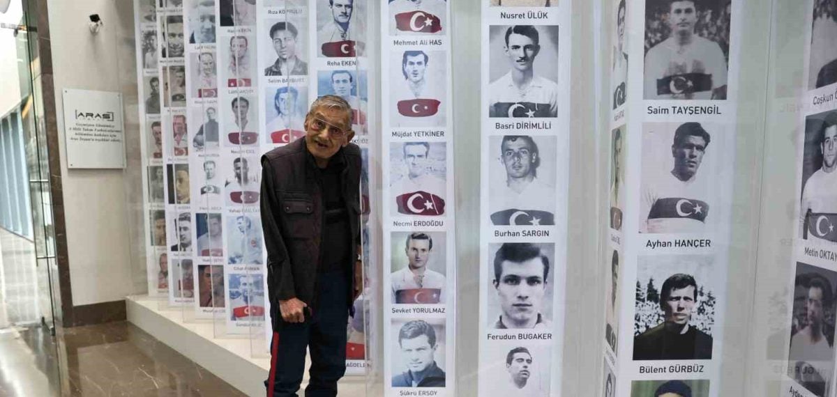 Şükrü Ersoy hayatını kaybetti Fenerbahçe ve Türkiye futbolda yasa boğuldu
