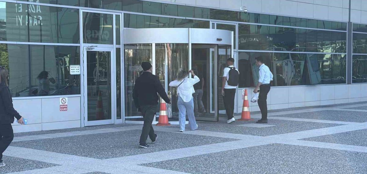 Tanju Özcan’ın da aralarında olduğu 19 sanıklı davanın ikinci duruşması başladı