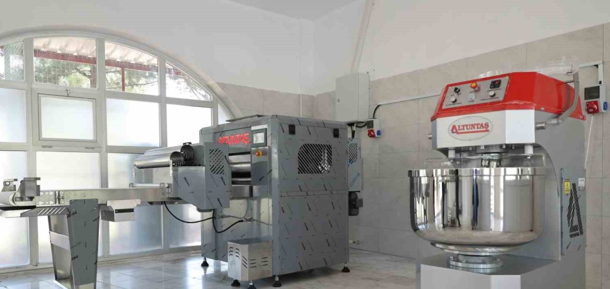 Tavas Belediyesi ve Ticaret Odası Tavas baklavası için iş birliği protokolü imzaladı