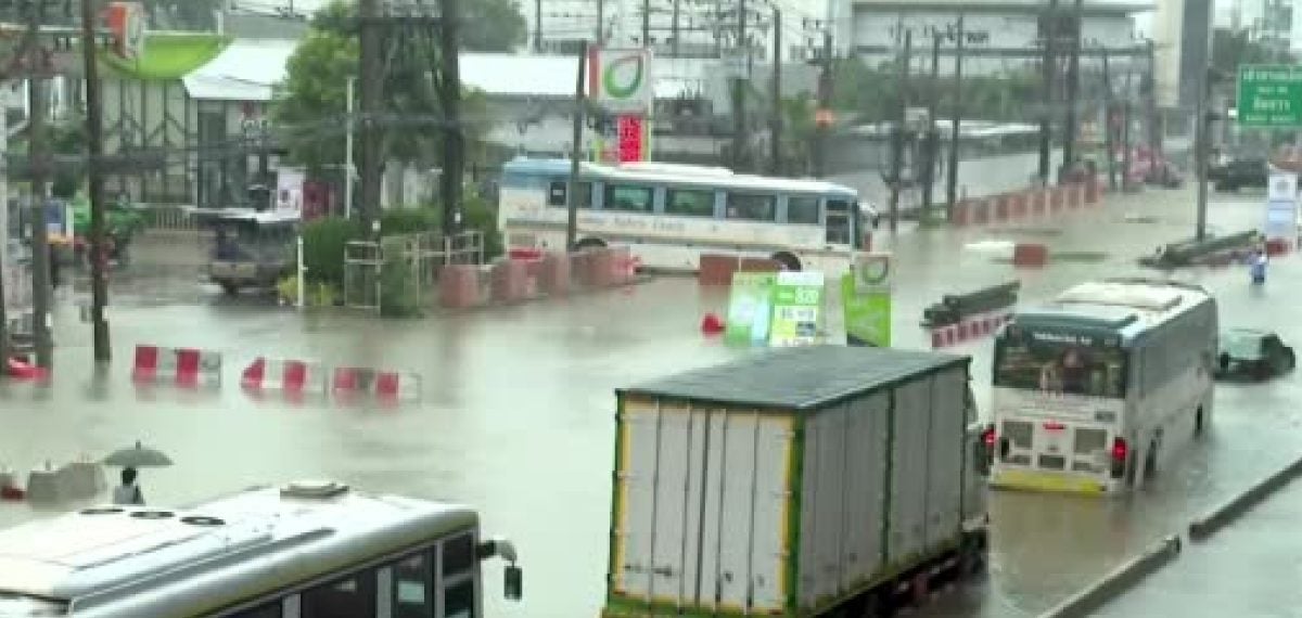 Tayland’daki şiddetli yağışlar sonrası sel felaketinde 23 can kaybı
