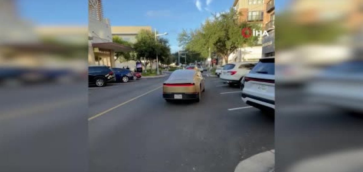 Tesla’nın direksiyonsuz Cybercab’i Austin’de ücretli hizmete başladı, Houston’da testlere başlandı