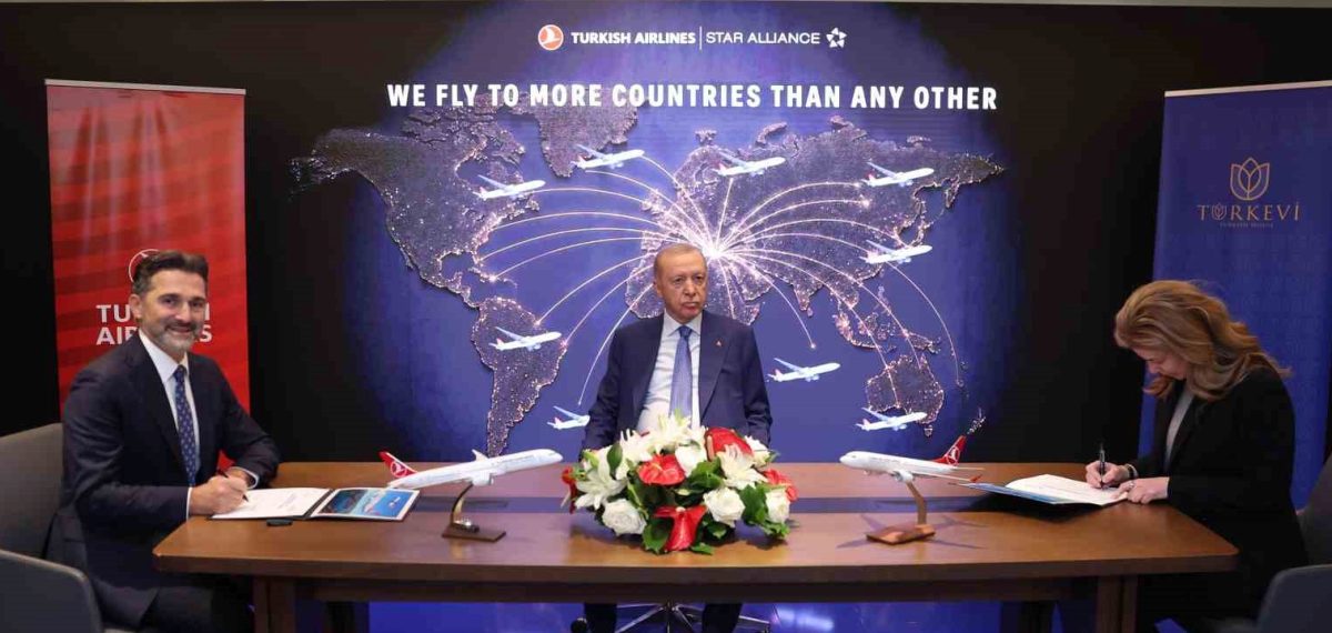 THY, 100 sabit 50 opsiyonlu Boeing 737 MAX siparişini tamamladı