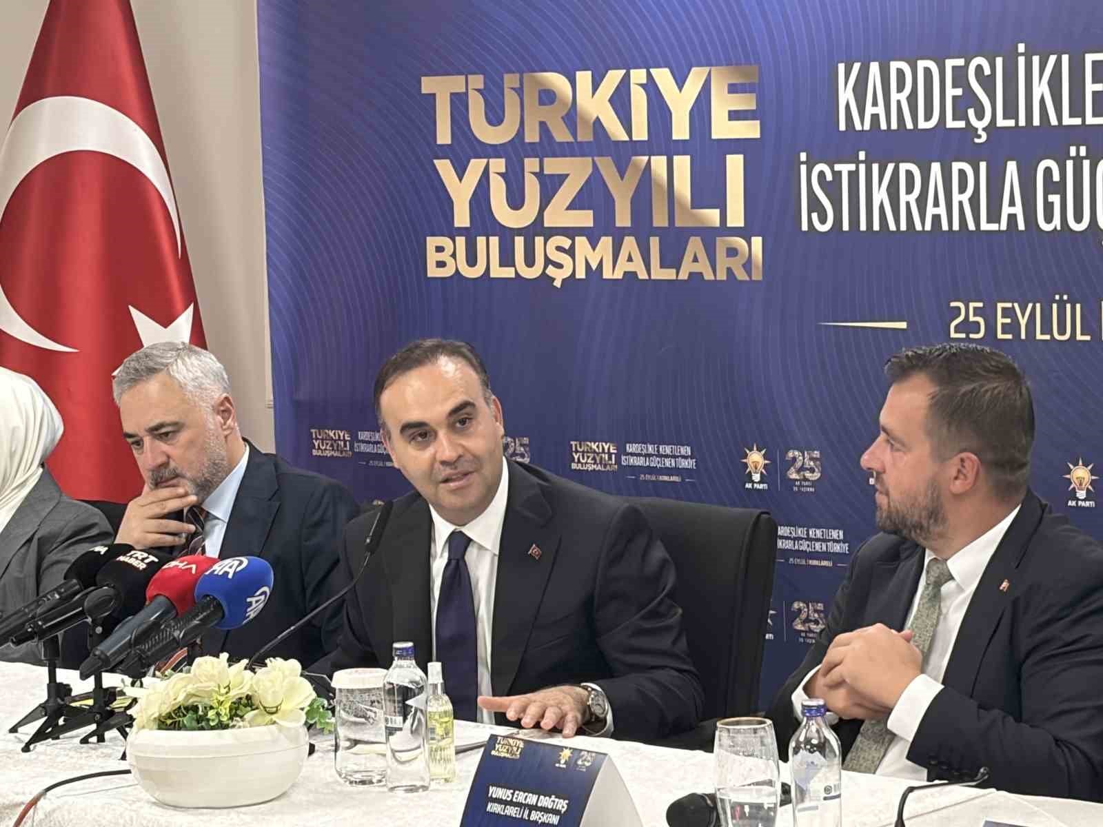 Türkiye savunma sanayisinde yerli üretimle gökyüzüne imza atıyor
