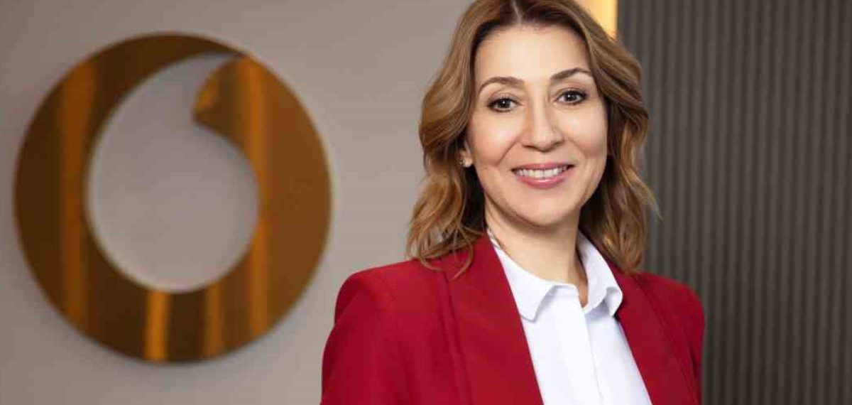 Vodafone müşterilerine 3 ay ücretsiz Super Duolingo sunuldu