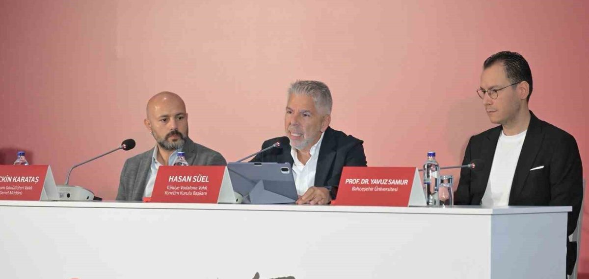 Vodafone Vakfı ve TOG’dan “Dijital Dostum” projesi: 7 ilde 5 bin öğrenci hedefi