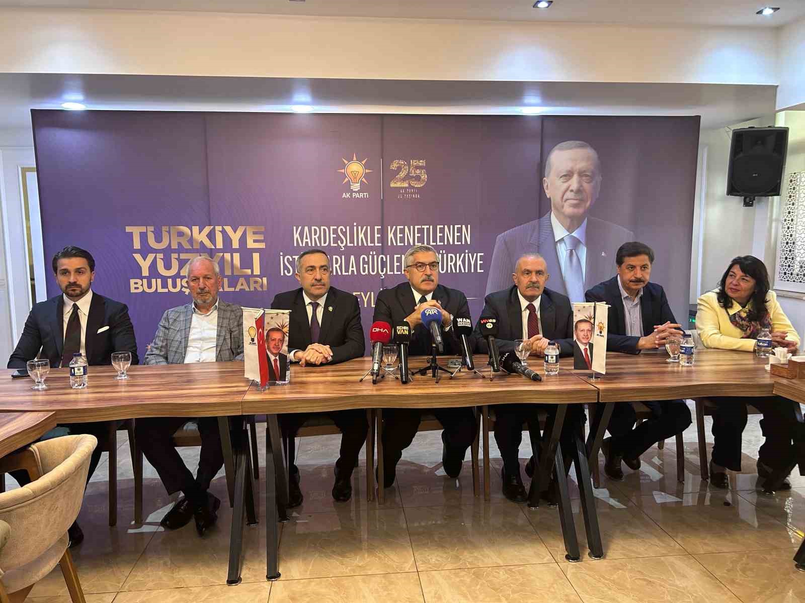 Yayman: Yeni anayasa gereklidir, Van’da Türkiye Yüzyılı mesajı verdi