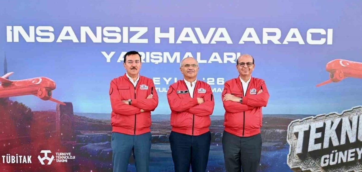 Yeşilyurt başkanı TEKNOFEST yarışmalarını yerinde inceledi
