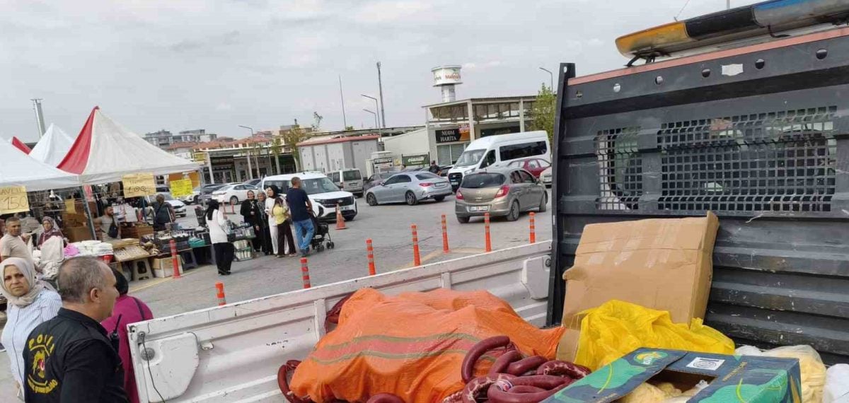 Yöresel ürünler fuarında sağlıksız ürünlere el konularak imha edildi