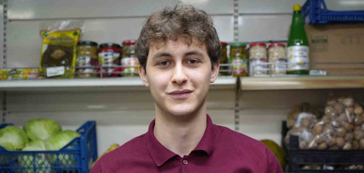 19 yaşındaki marketçi boykot edilen markaları satmama kararı aldı