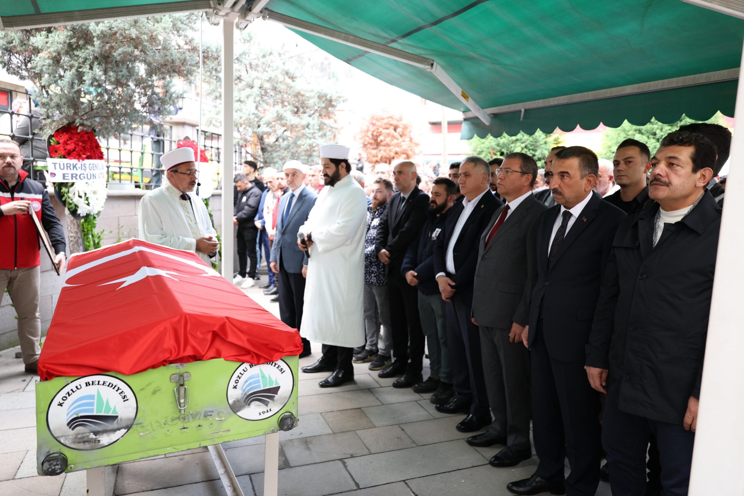 Maden İşçisi Ufuk Demir Son Yolculuğuna Uğurlandı