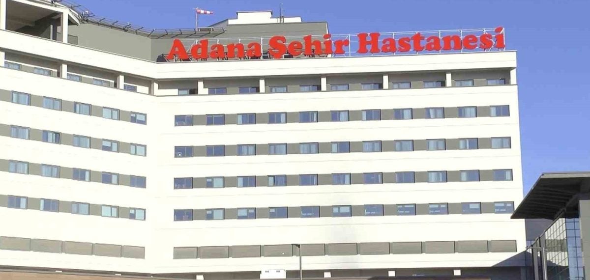 Adana’da hastanede kızını öldürmek isteyen baba özel harekatla yakalandı
