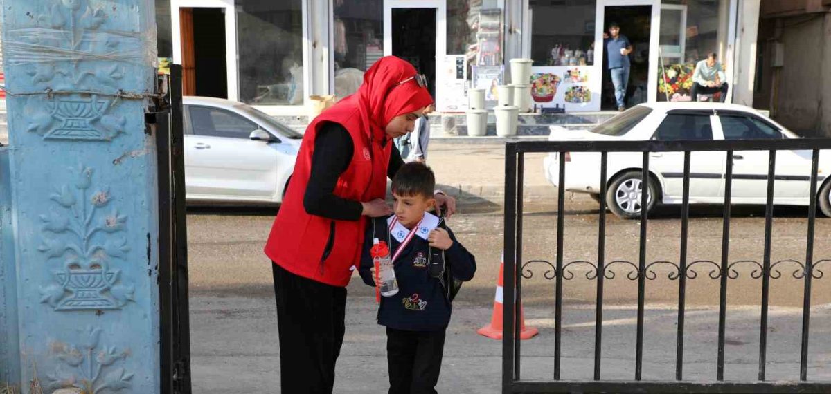 Ağrı’da 409 okul bahçe görevlisi okullarda güvenlik desteği sağlıyor