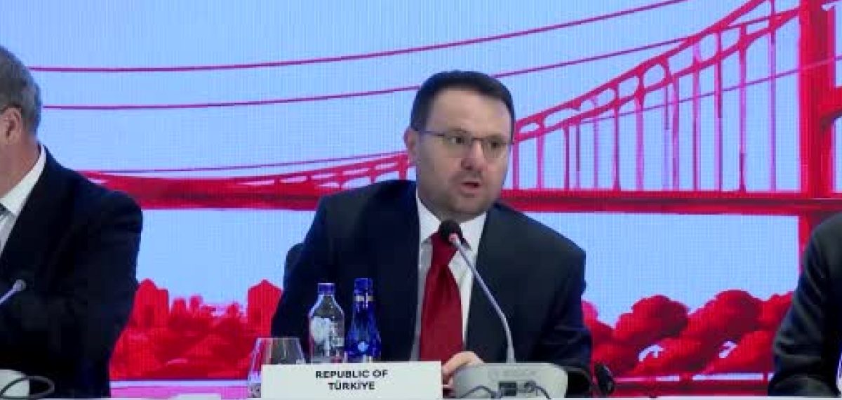 Akın Gürlek OECD programında Gazze ve adalete erişim çağrısını yineledi