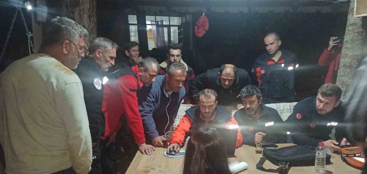 Akyazı’da kayıp alzaymır hastası için 200 kişilik arama ekibi seferber edildi